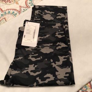 Fabletics power hold legging.